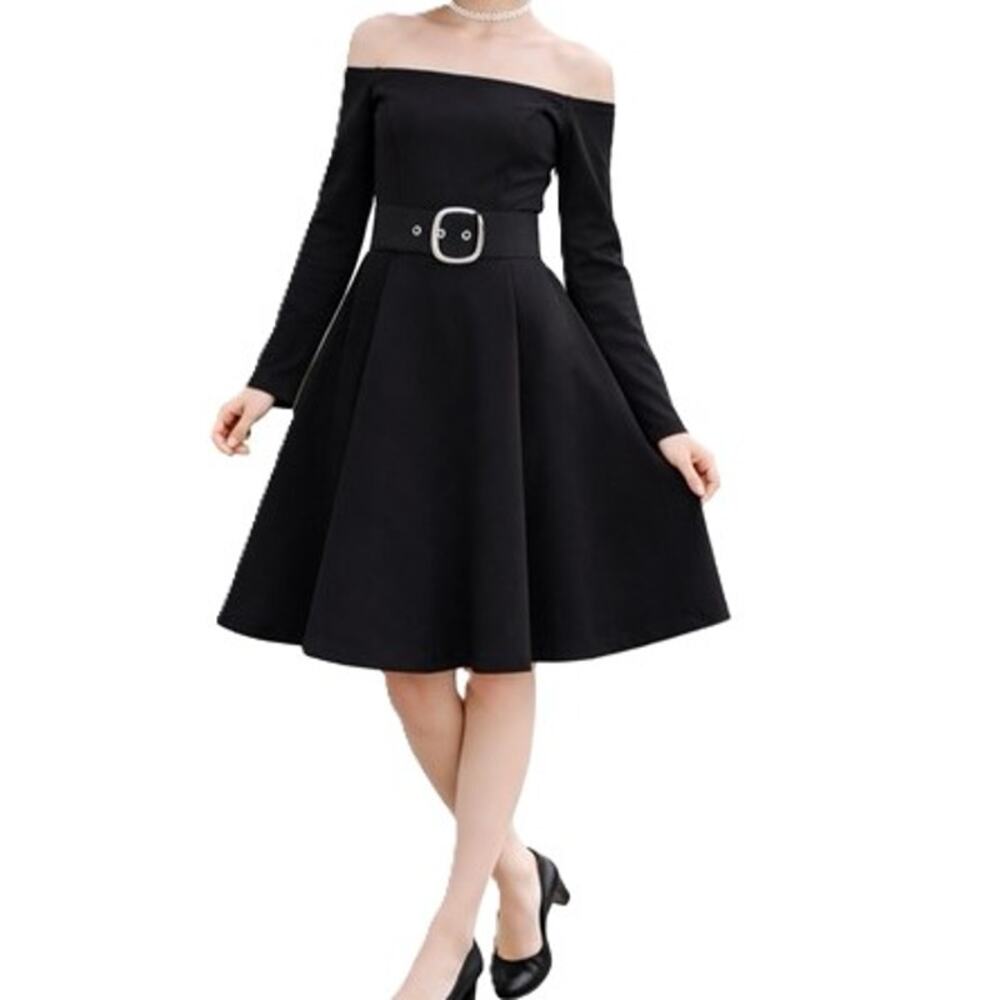 Romeo + Juliet Couture Dress Size M Black Off Shoulder Fit Flare Belted Long Sle